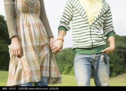 校园牵手生活照,青春记忆里的甜蜜时光