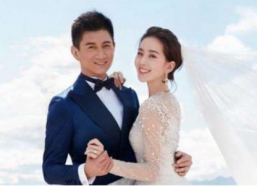 年龄差距大的明星情侣,明星情侣甜蜜演绎爱情传奇